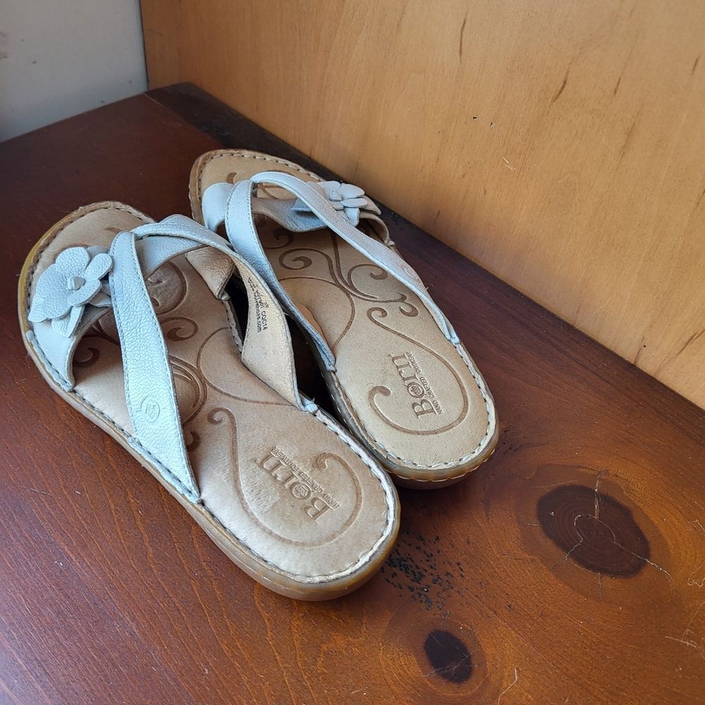 NEW Born Leather Sandal 7M - Picture 3 of 5